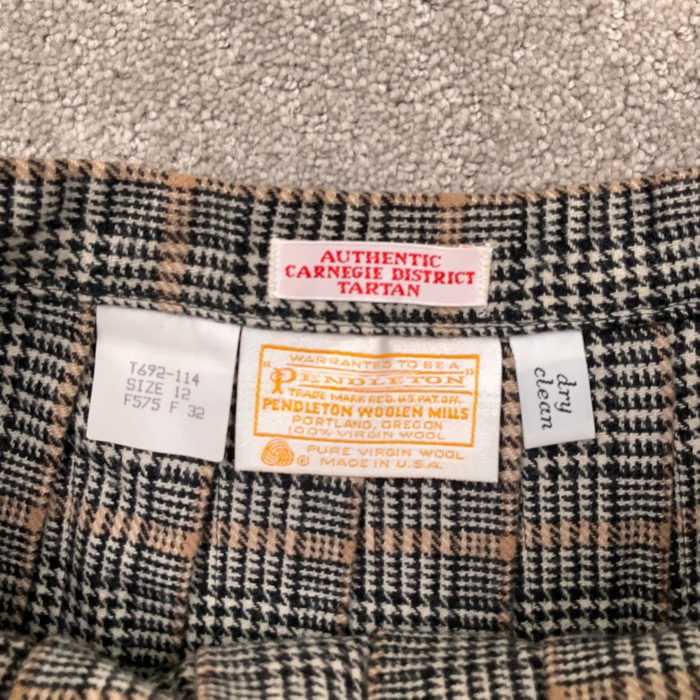 Pendleton Skirt Suit Women 12 Tan Black Plaid Carnegie Tartan 80s USA Wool - Picture 10 of 14